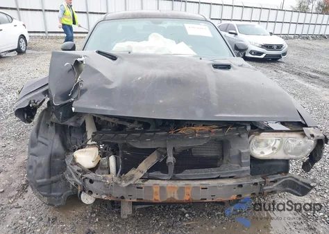 2013 Dodge Challenger Sxt Plus from USA, damaged, VIN 2C3CDYAG3DH562153